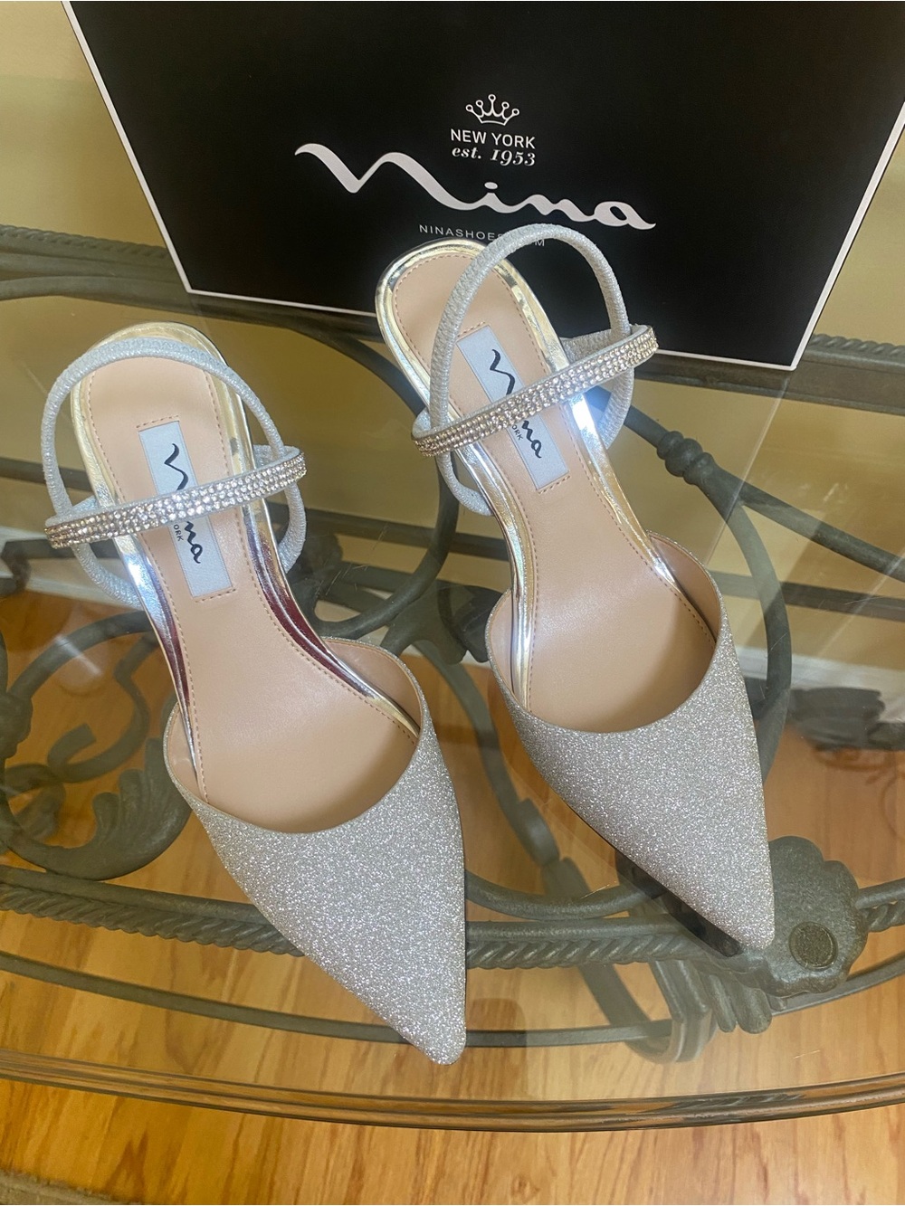 Nina Silver Glitter Pointed Slingback Heels women's 7M msrp $70